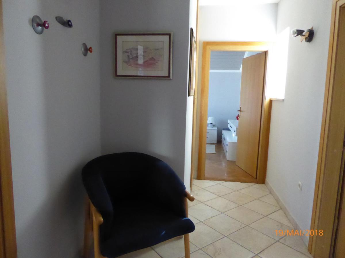 Apartmani Dubasnica Malinska Eksteriør bilde